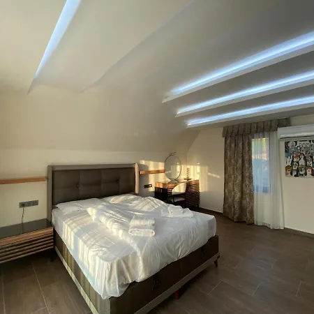Bektas Private 4 Bedroom *